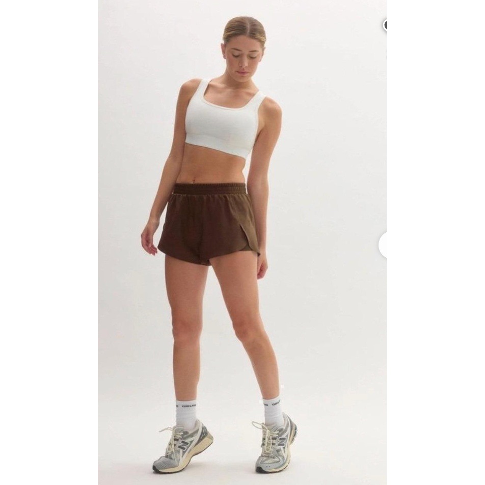 Girlfriend Collectivetrail Running Shorts Brown Medium Elastic Waist Liner
